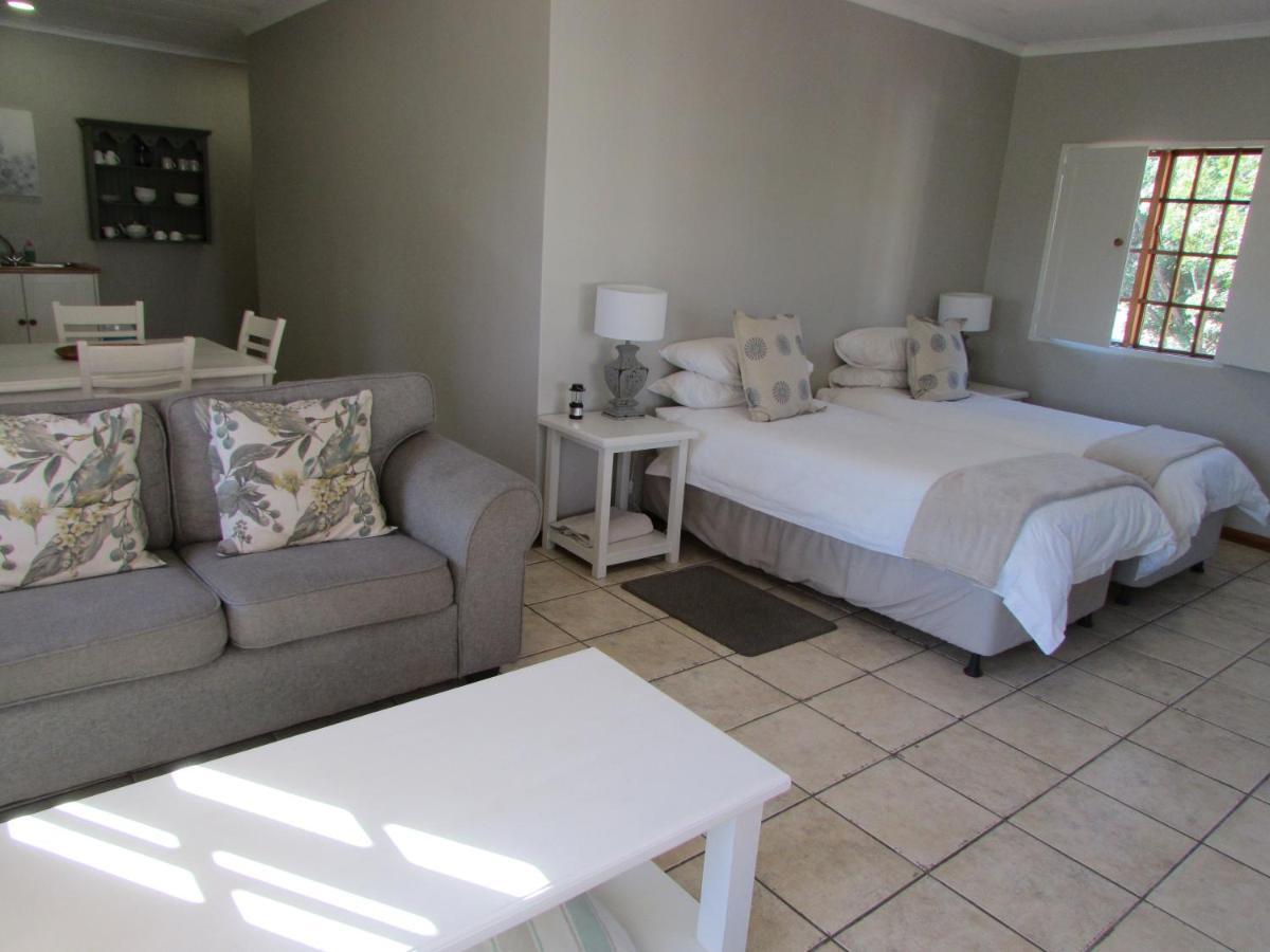 By The Way Guesthouse Clarens Exterior foto