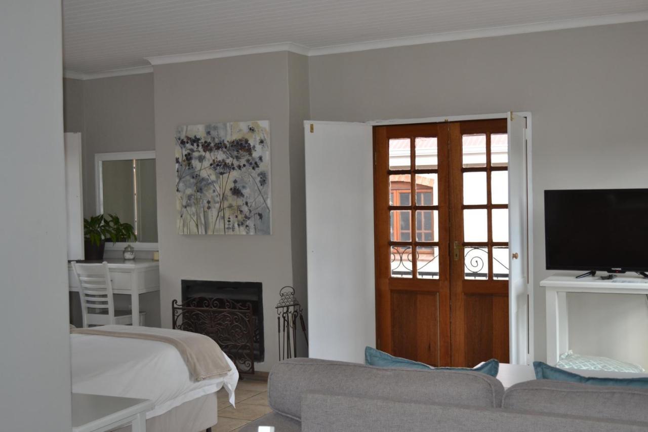 By The Way Guesthouse Clarens Exterior foto